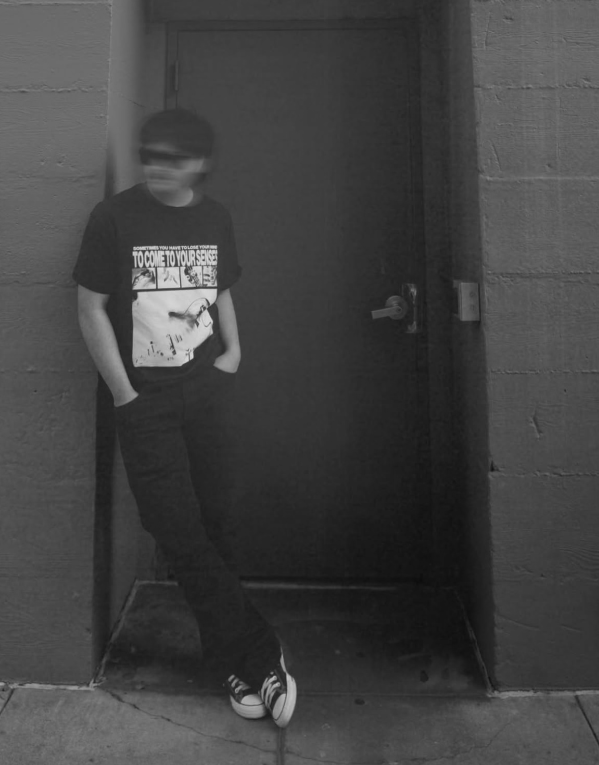 5 senses t-shirt